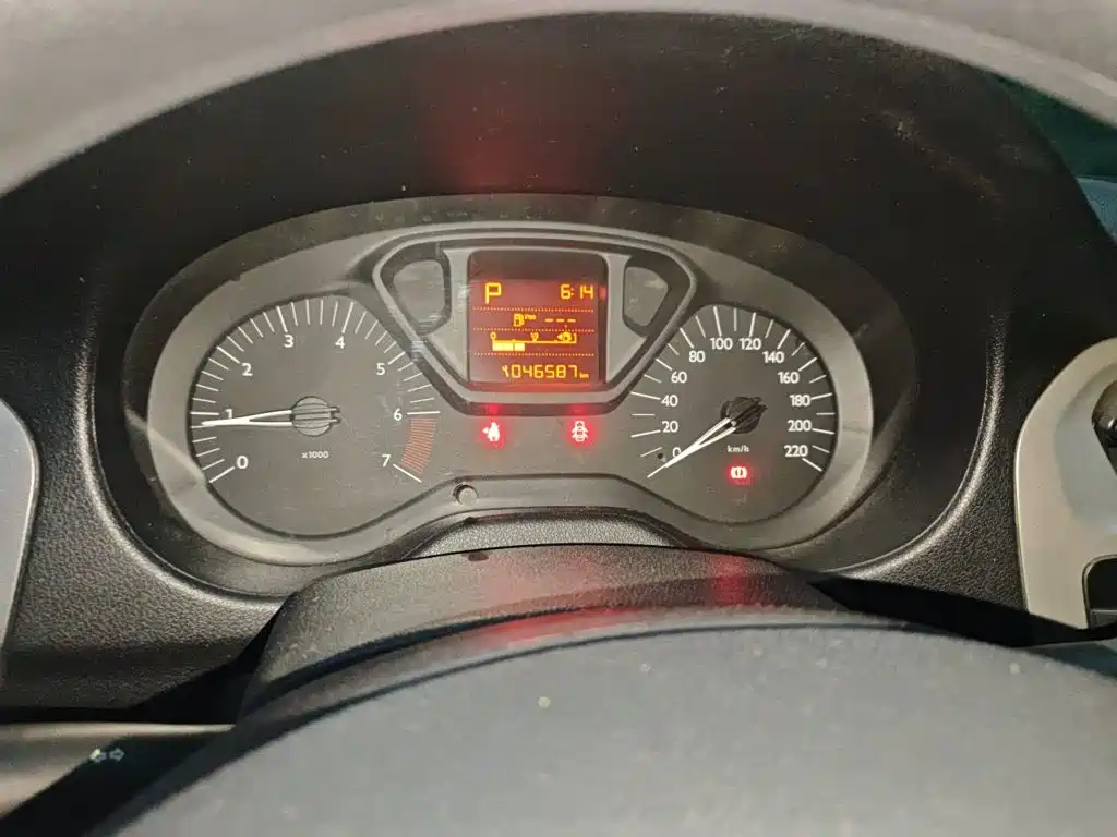 Citroen Elysee — миниатюра 12