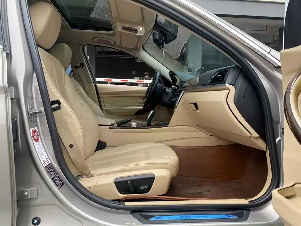 BMW 3 Series — миниатюра 5