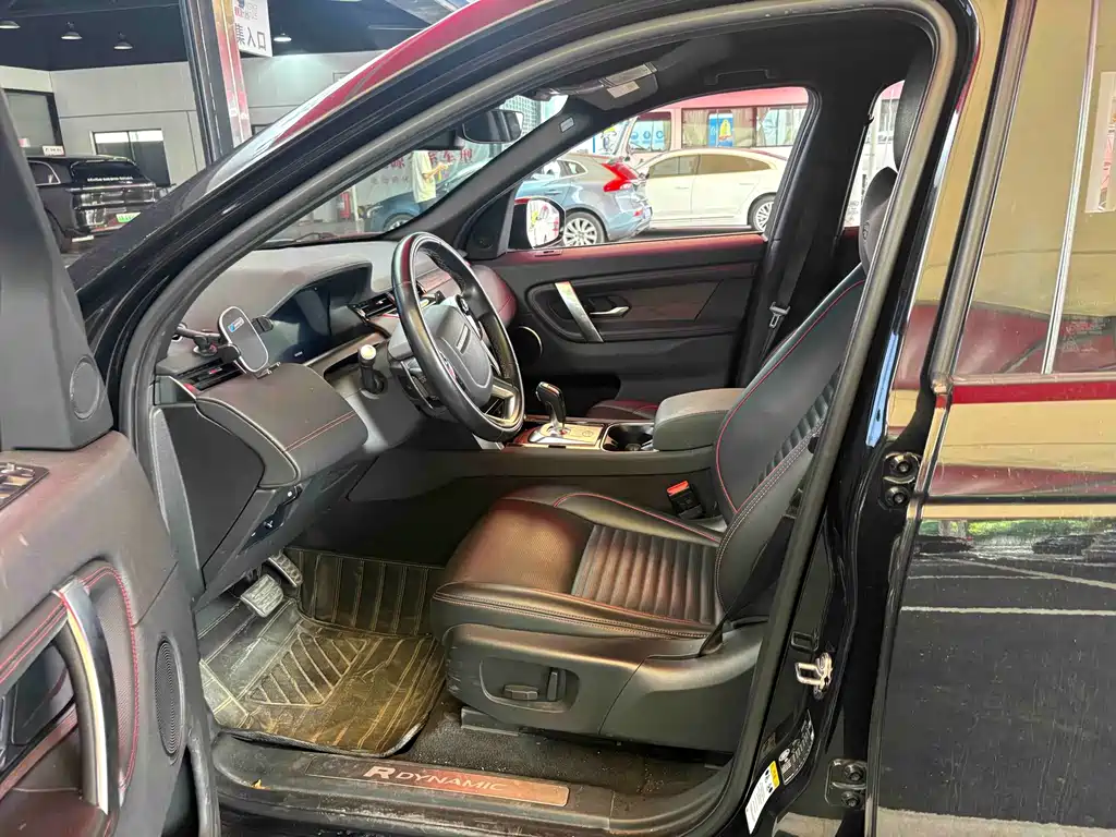 Land Rover Discovery Sport — миниатюра 4