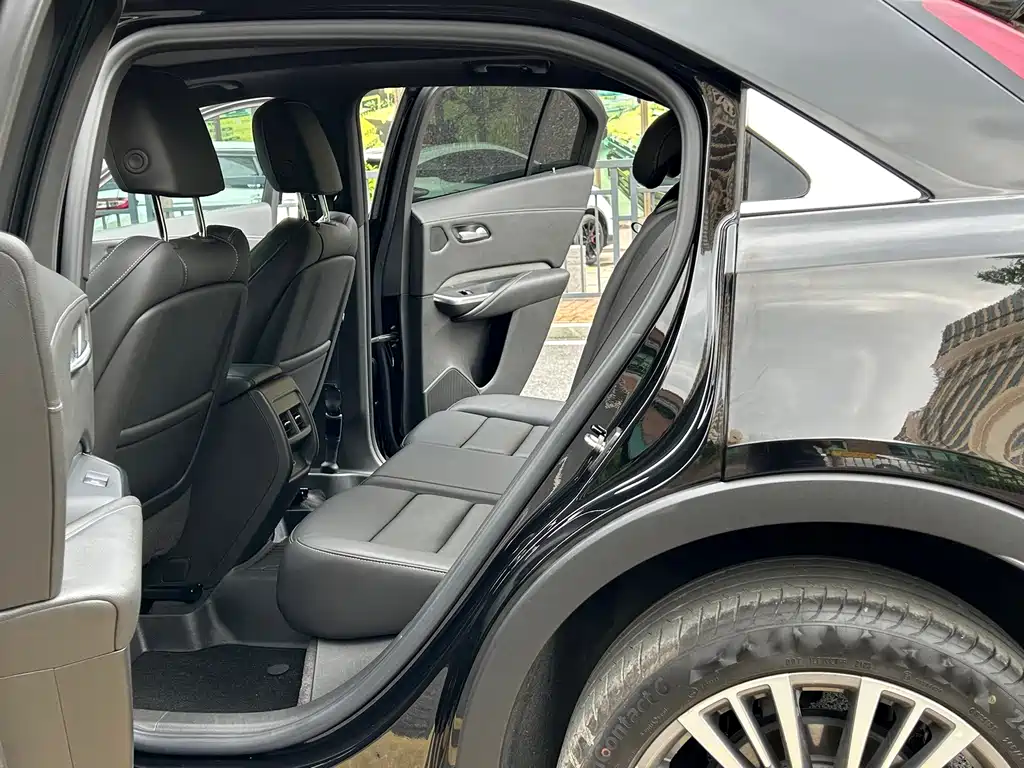 Cadillac XT4 — миниатюра 19