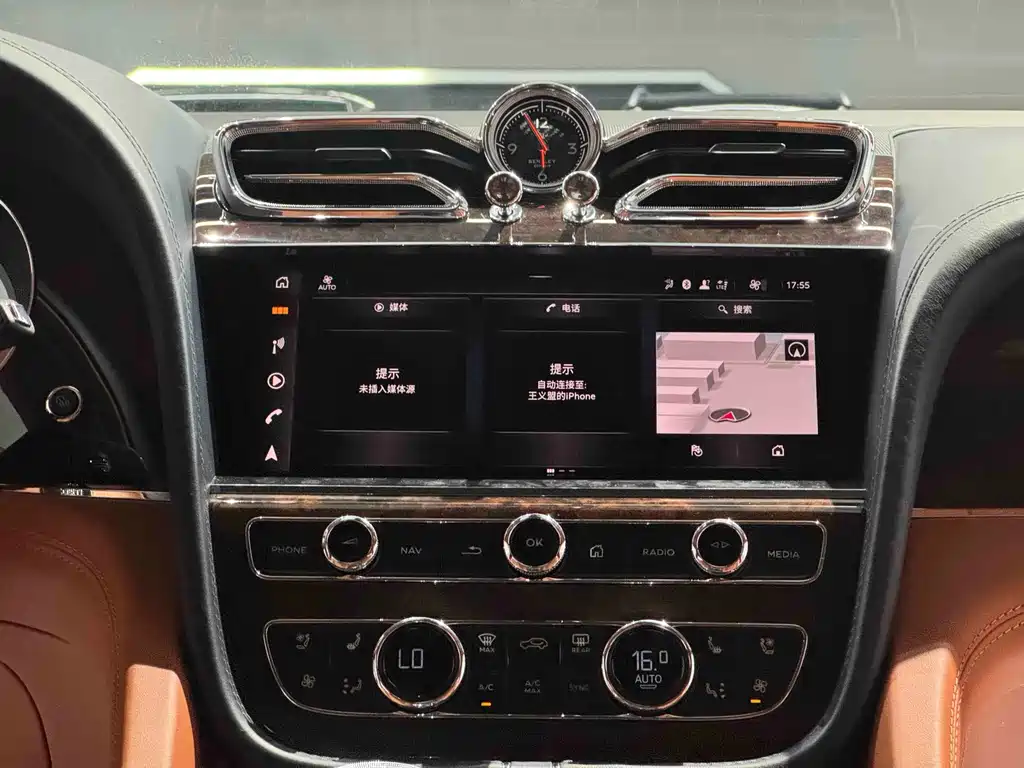 Bentley Bentayga PHEV 3.0T PHEV, фото 8