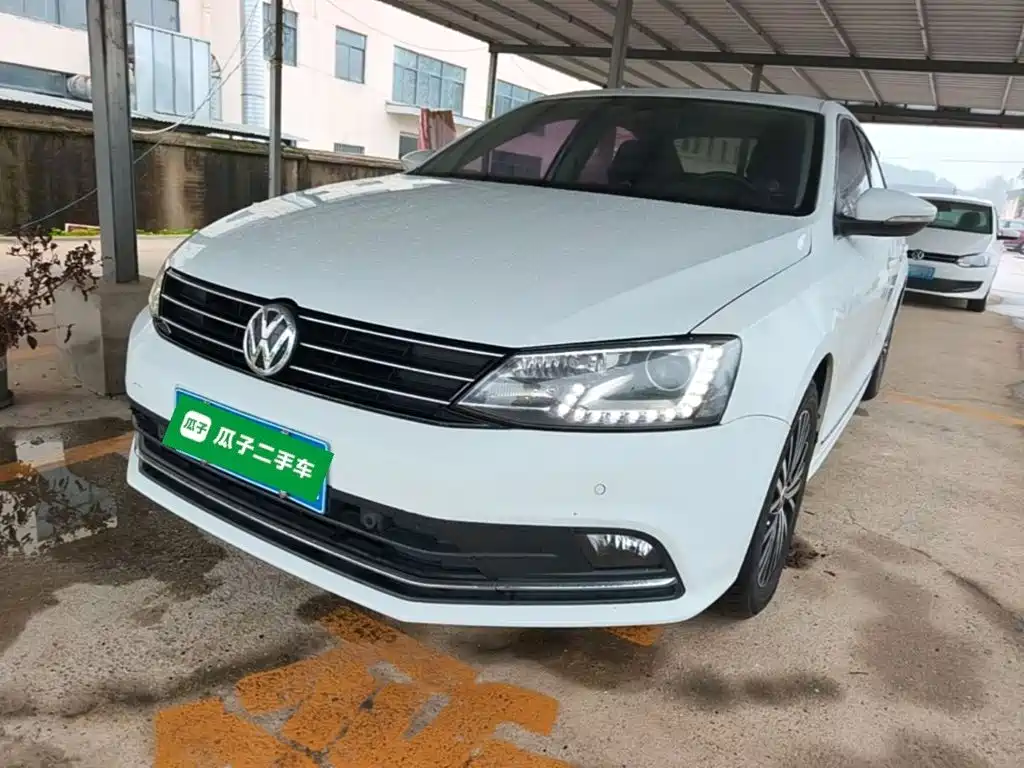 Volkswagen Sagitar — миниатюра 2