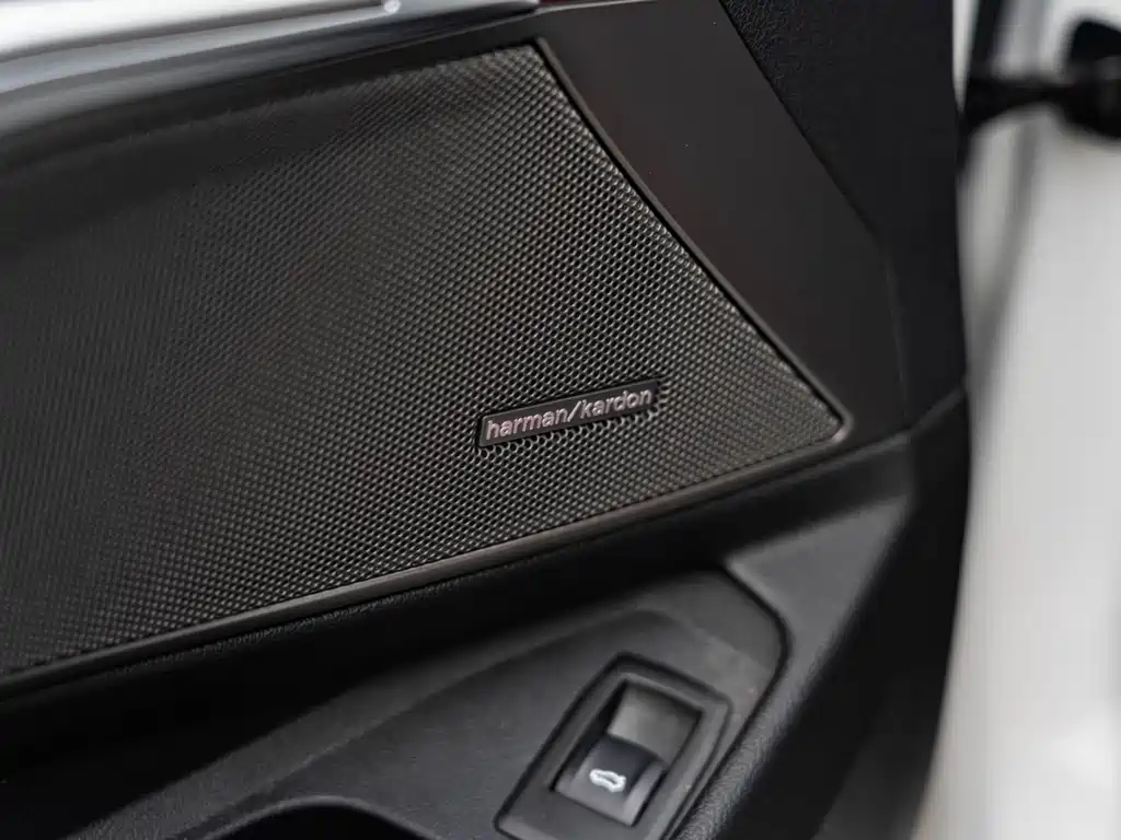 BMW 3 Series — миниатюра 15