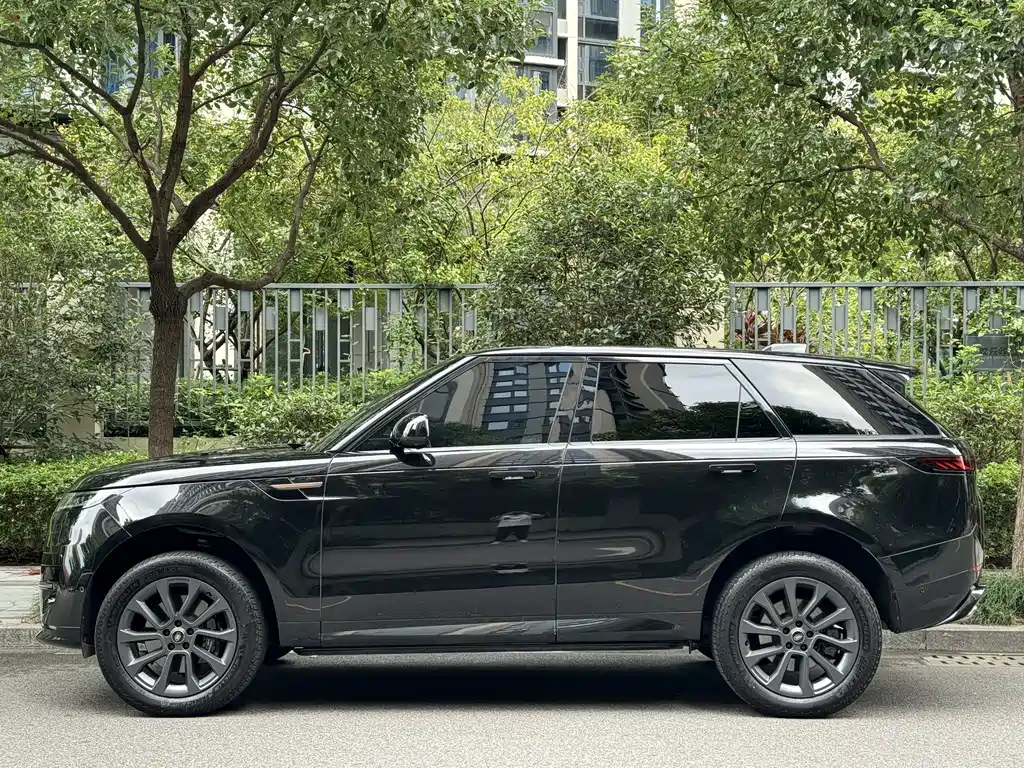 Land Rover Sport — миниатюра 3