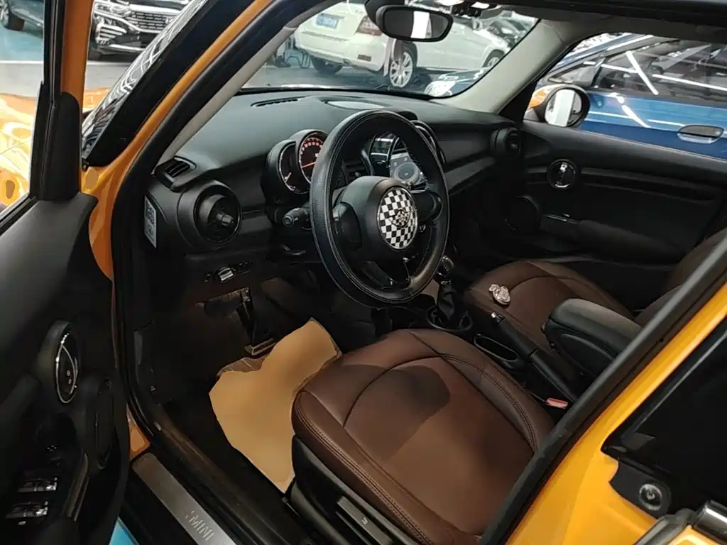 MINI Mini — миниатюра 16