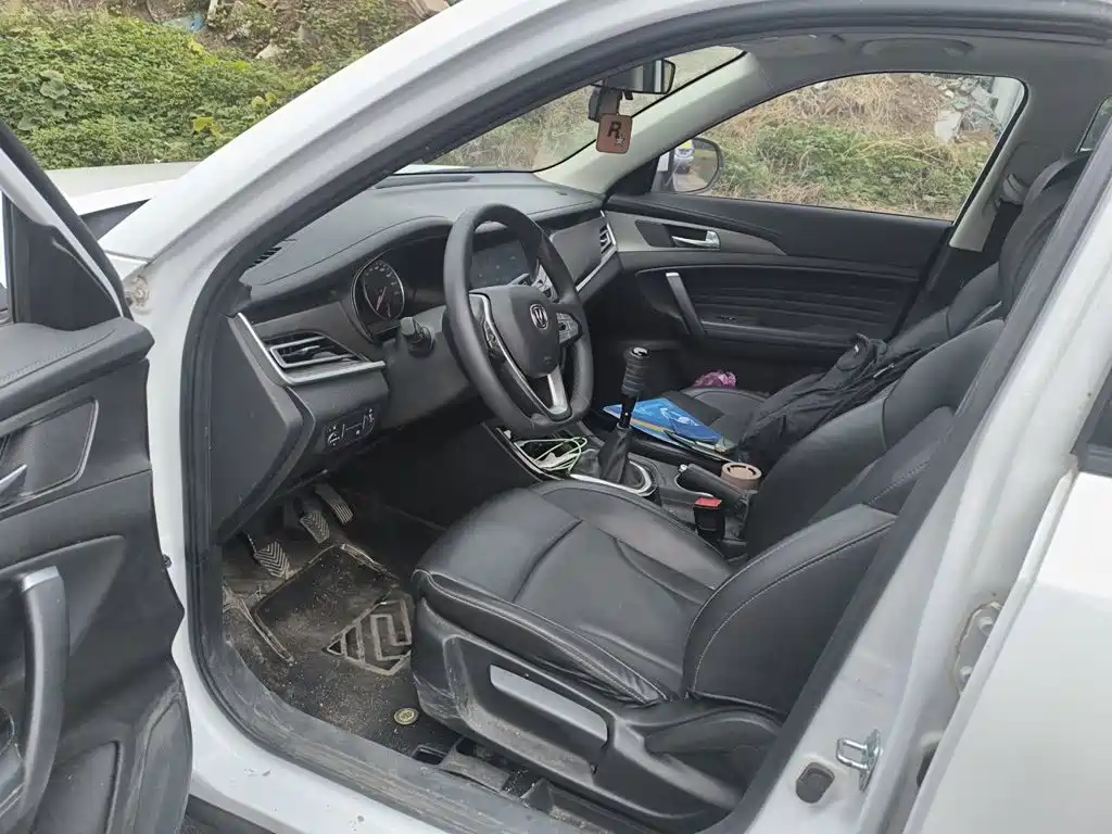 Changan CS35PLUS — миниатюра 12