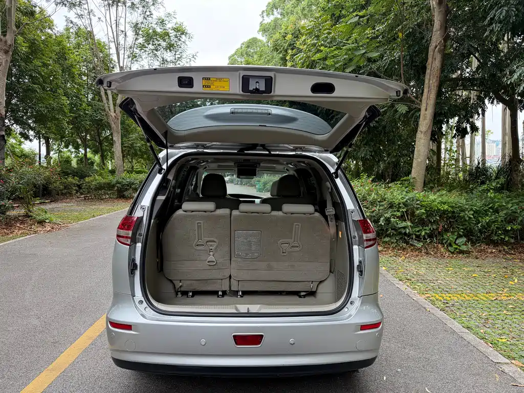 Toyota Previa 2006 2.4L 7 Luxury