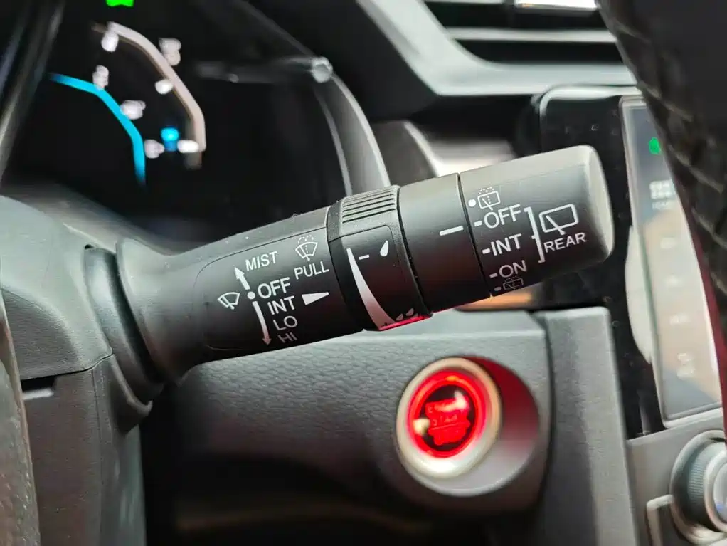 Honda Civic — миниатюра 21