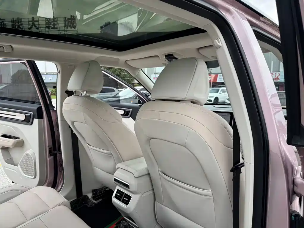 Geely Icon — миниатюра 21