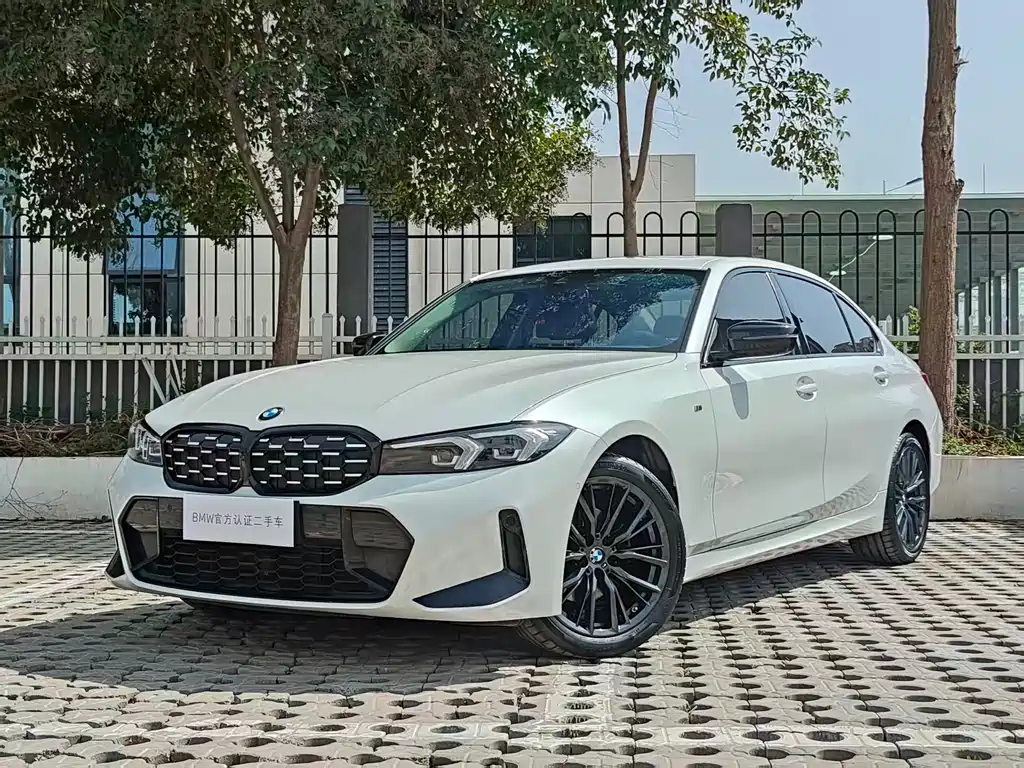BMW 3 Series 2023