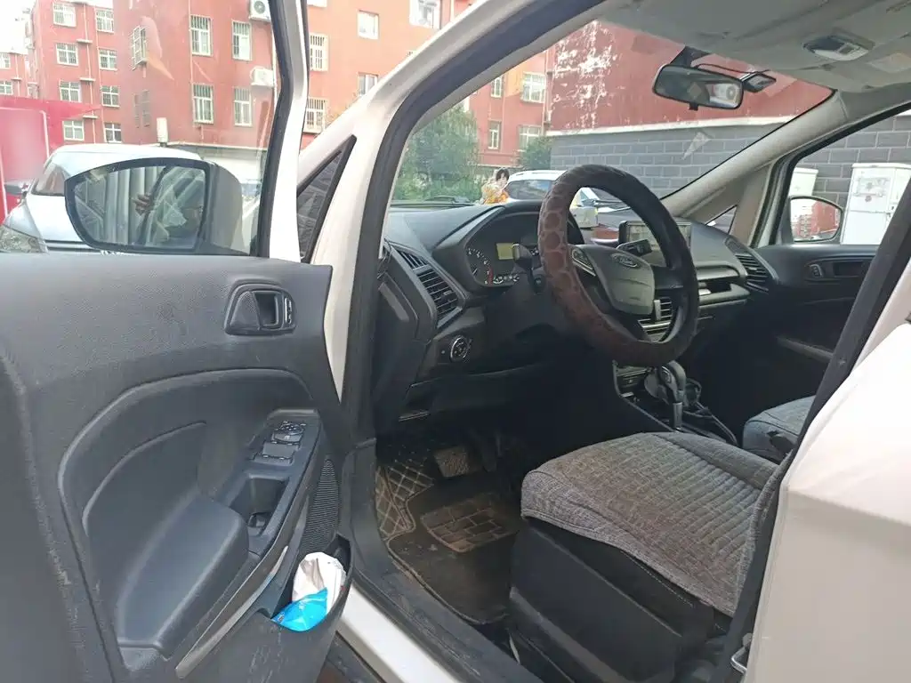 Ford Ecosport — миниатюра 14