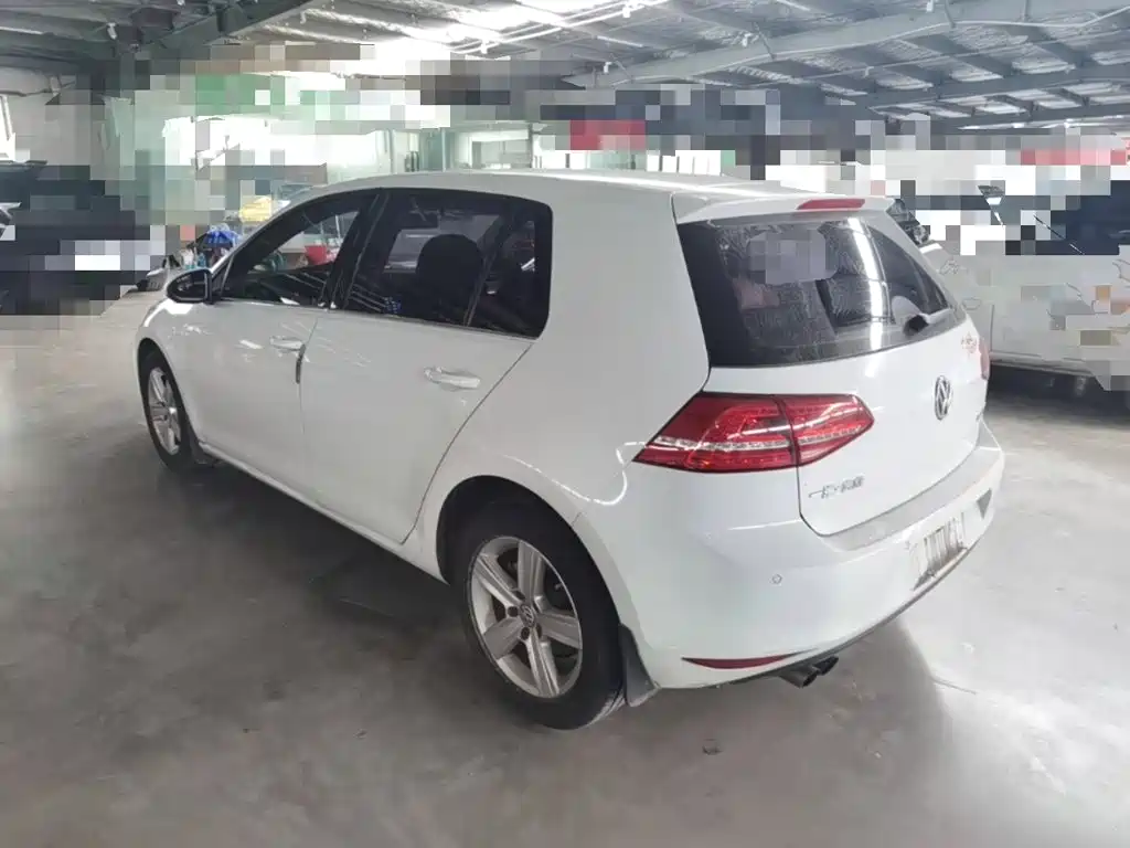 Volkswagen Golf — миниатюра 5