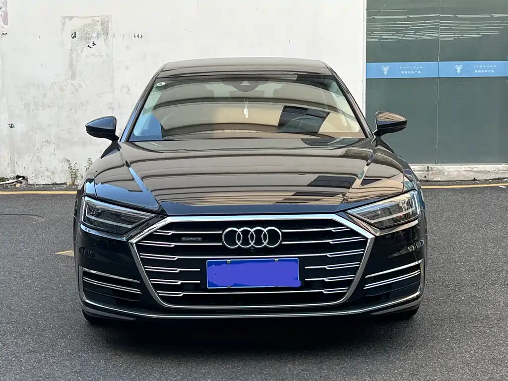 Audi A8 — миниатюра 2