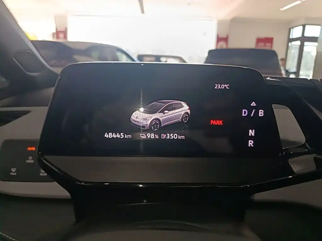 Volkswagen ID.3 — миниатюра 12