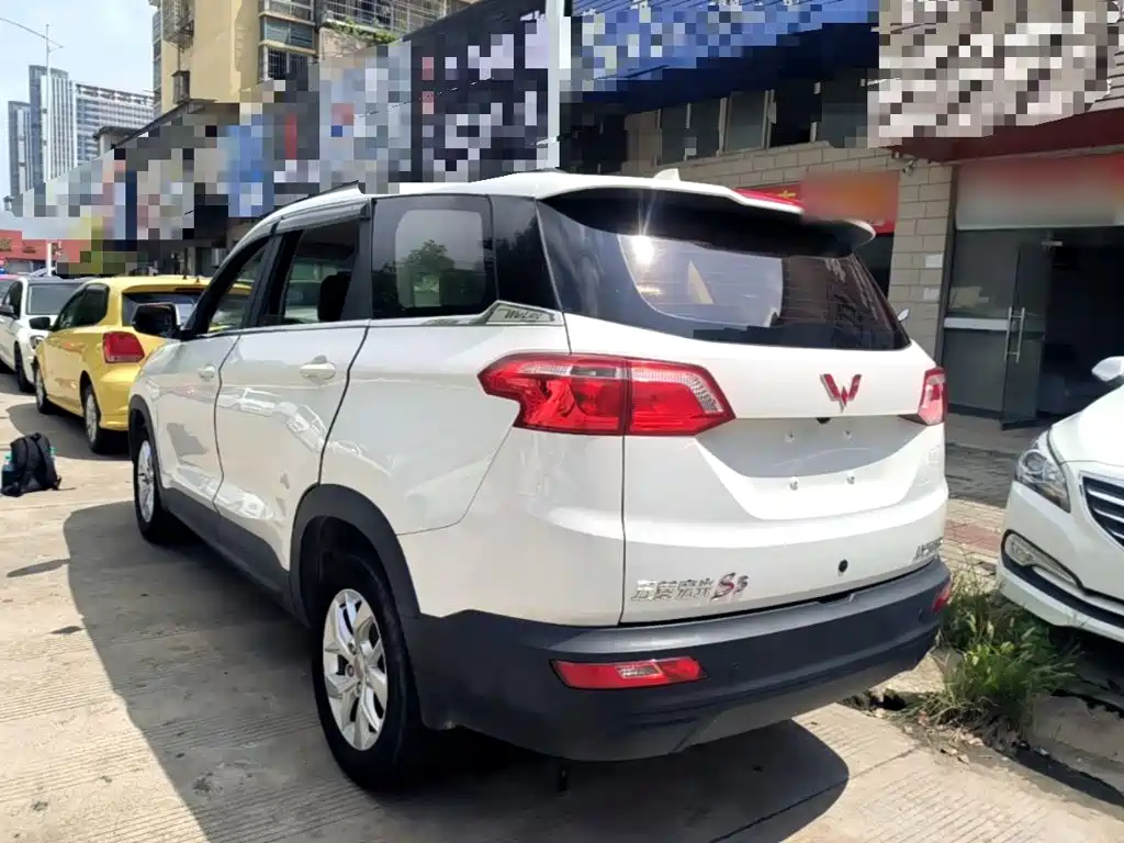 Wuling Hongguang S3 — миниатюра 5