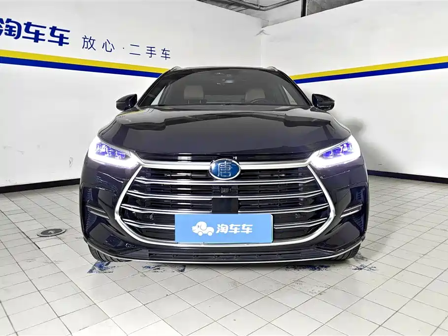 BYD Tang 2023 DM-i Champion 112KM Luxury