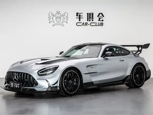 MERCEDES-BENZ AMG GT 2022