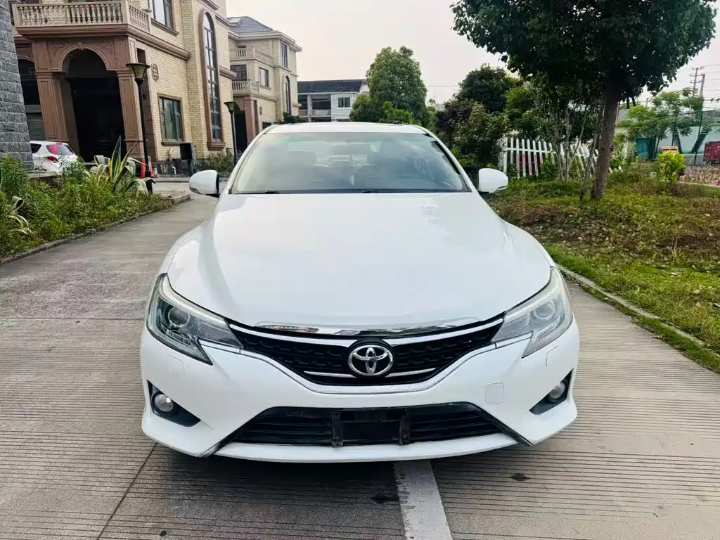 Toyota Reiz — миниатюра 2