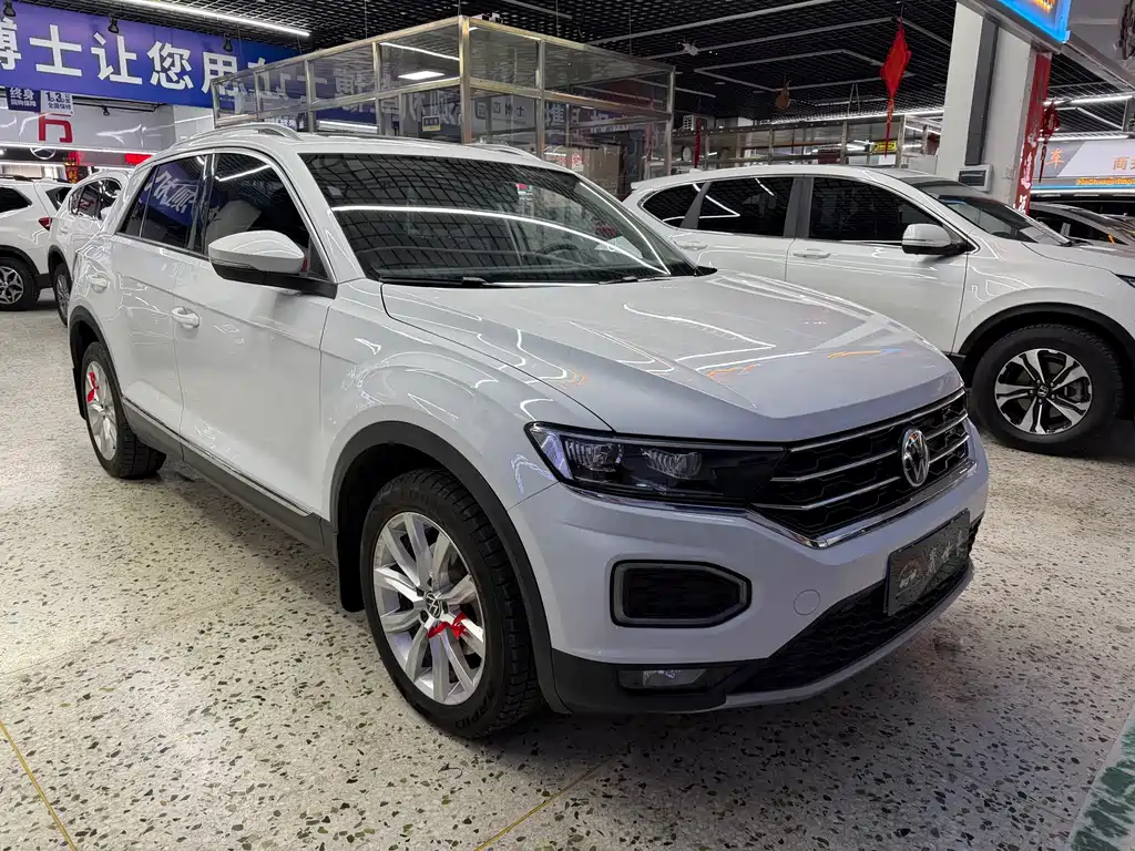 VOLKSWAGEN T ROC EXPLORING SONGS