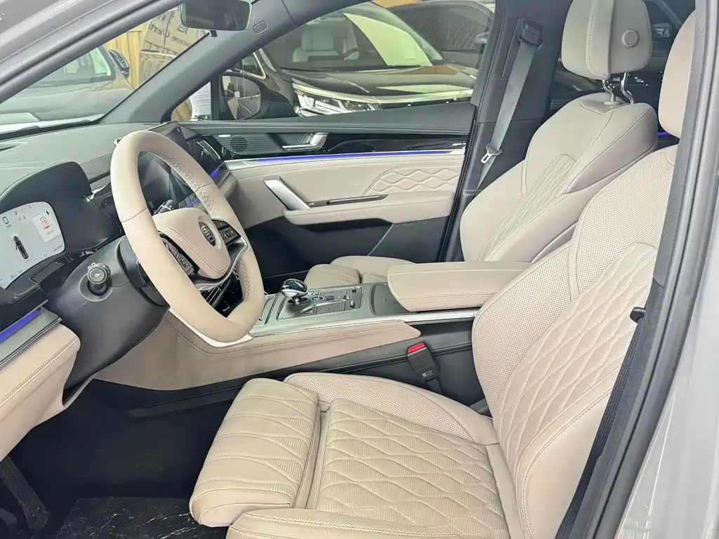 BYD Tang 2025 Smart Drive DM-i 115KM Flagship