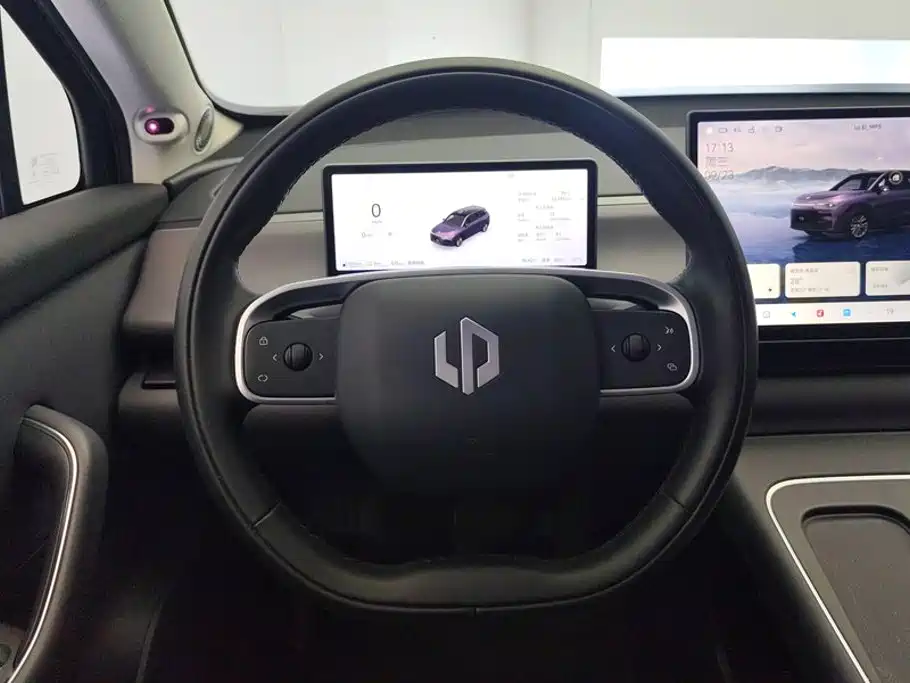 Leapmotor Leapmotor C10 — миниатюра 15