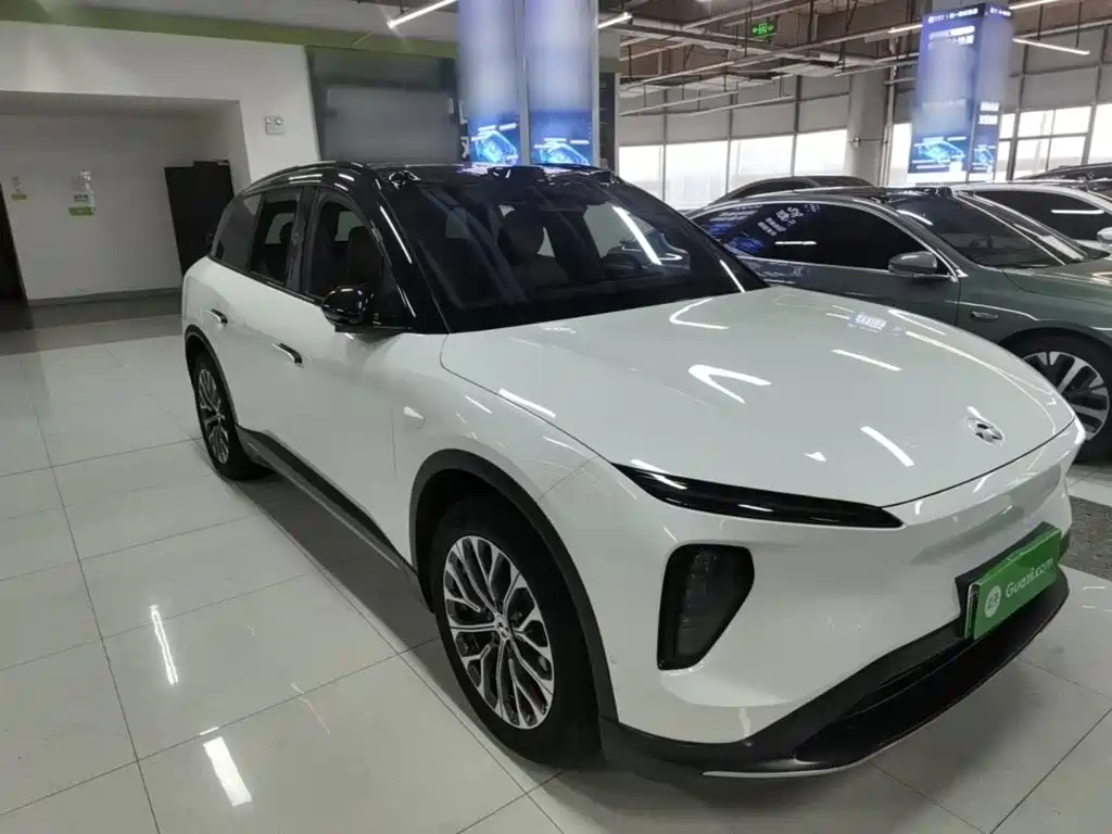 NIO ES6 — миниатюра 4
