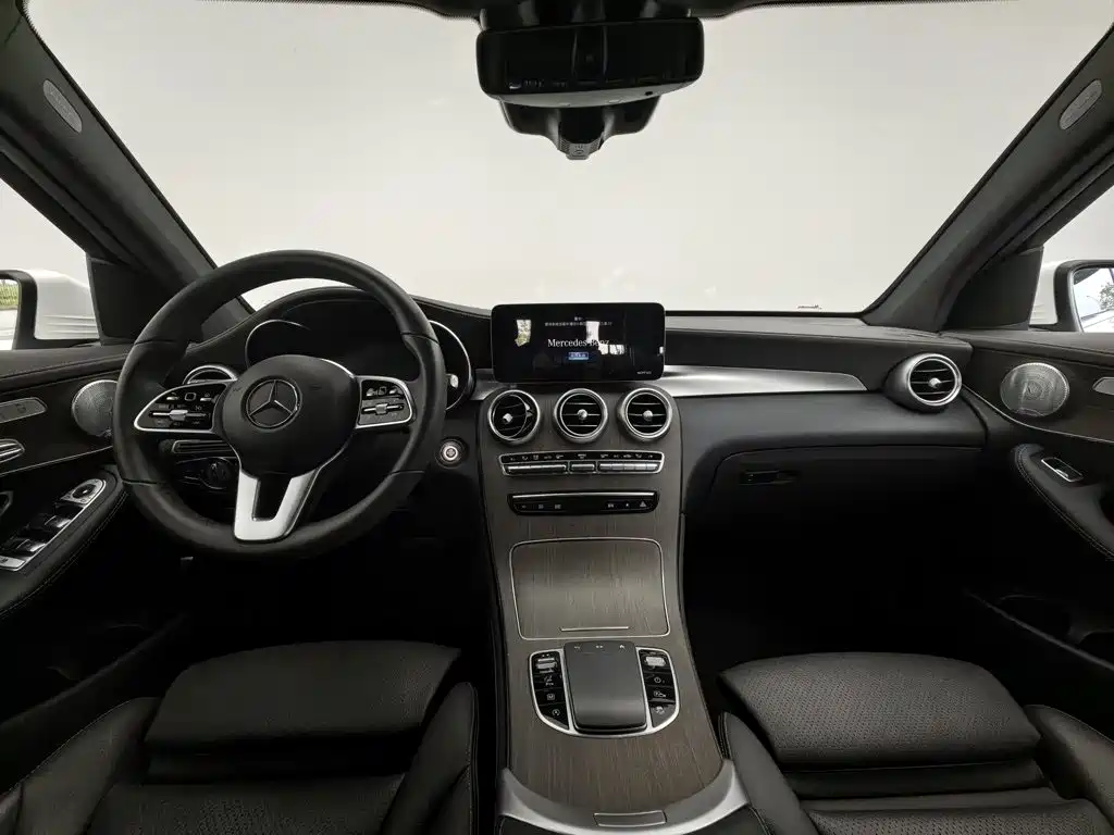 Mercedes-Benz GLC — миниатюра 5