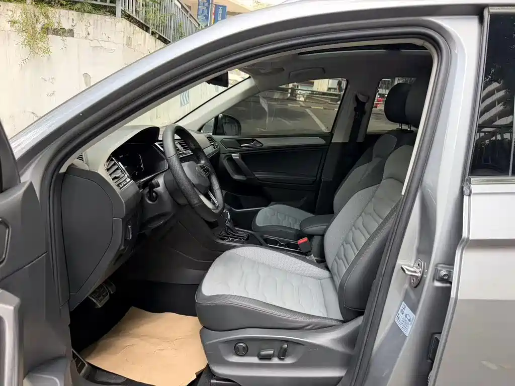Volkswagen Tiguan X — миниатюра 5