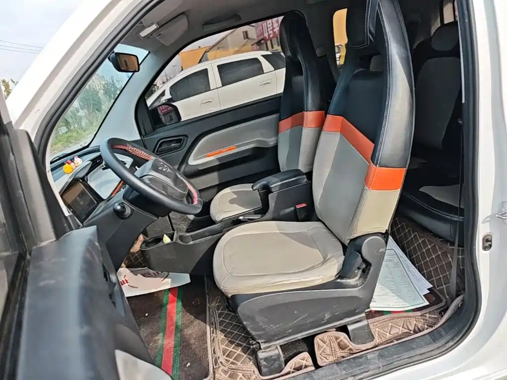 Wuling MINIEV — миниатюра 15