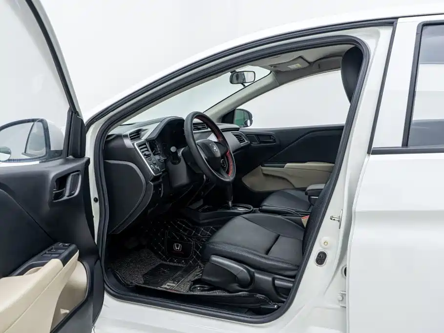 Honda City — миниатюра 9