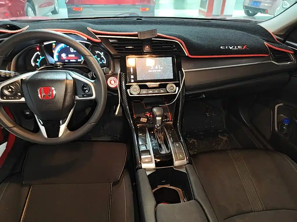Honda Civic — миниатюра 14