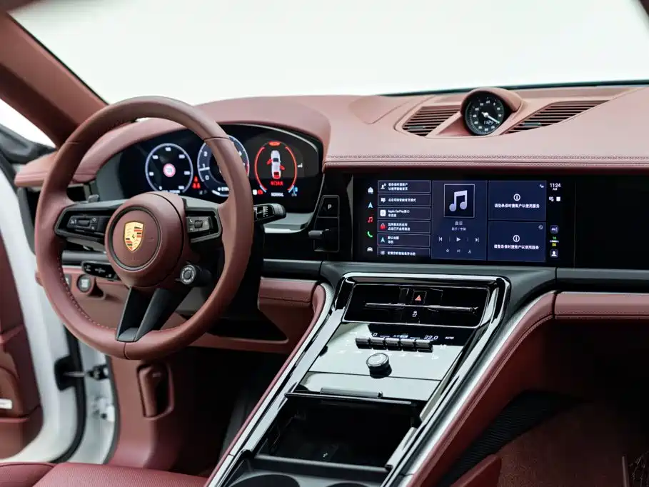Porsche Panamera — миниатюра 12