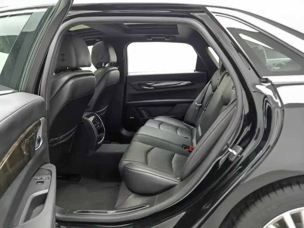 Cadillac CT6 — миниатюра 15