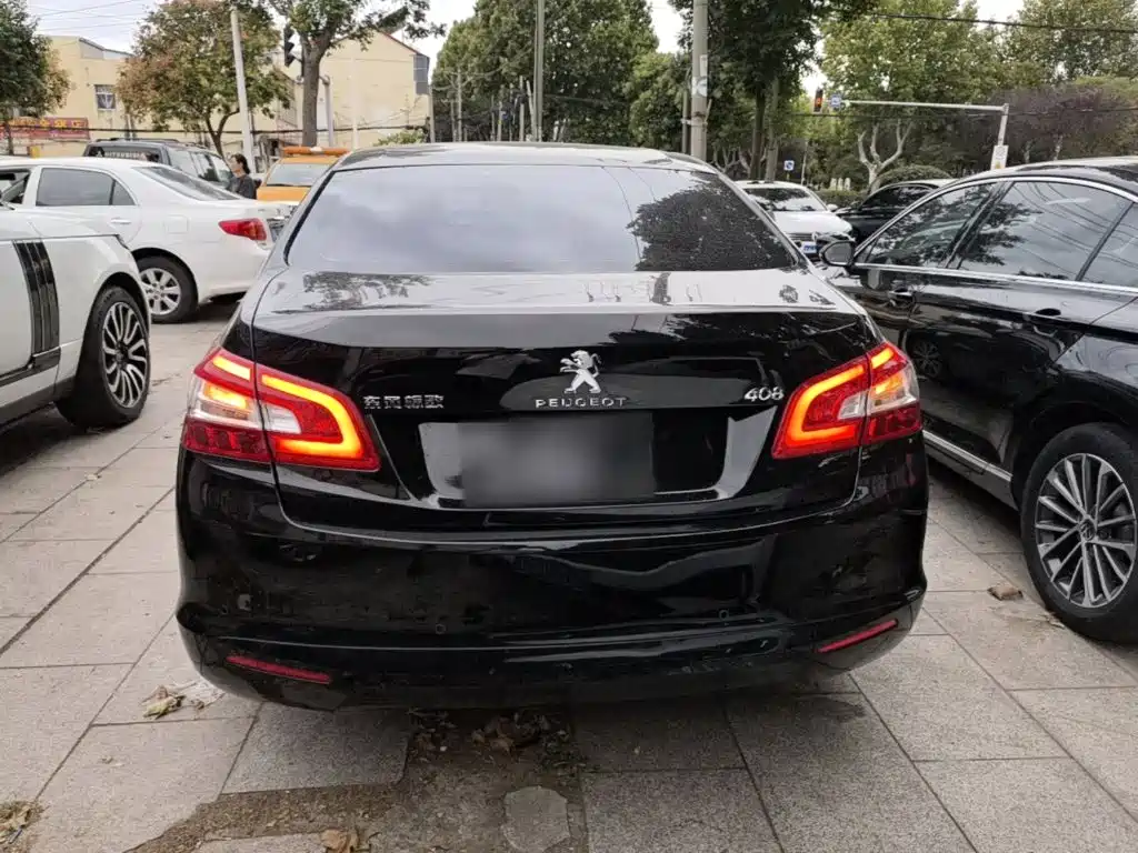 Peugeot 408 — миниатюра 6