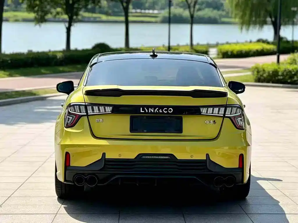 Lynk & Co 03 — миниатюра 5