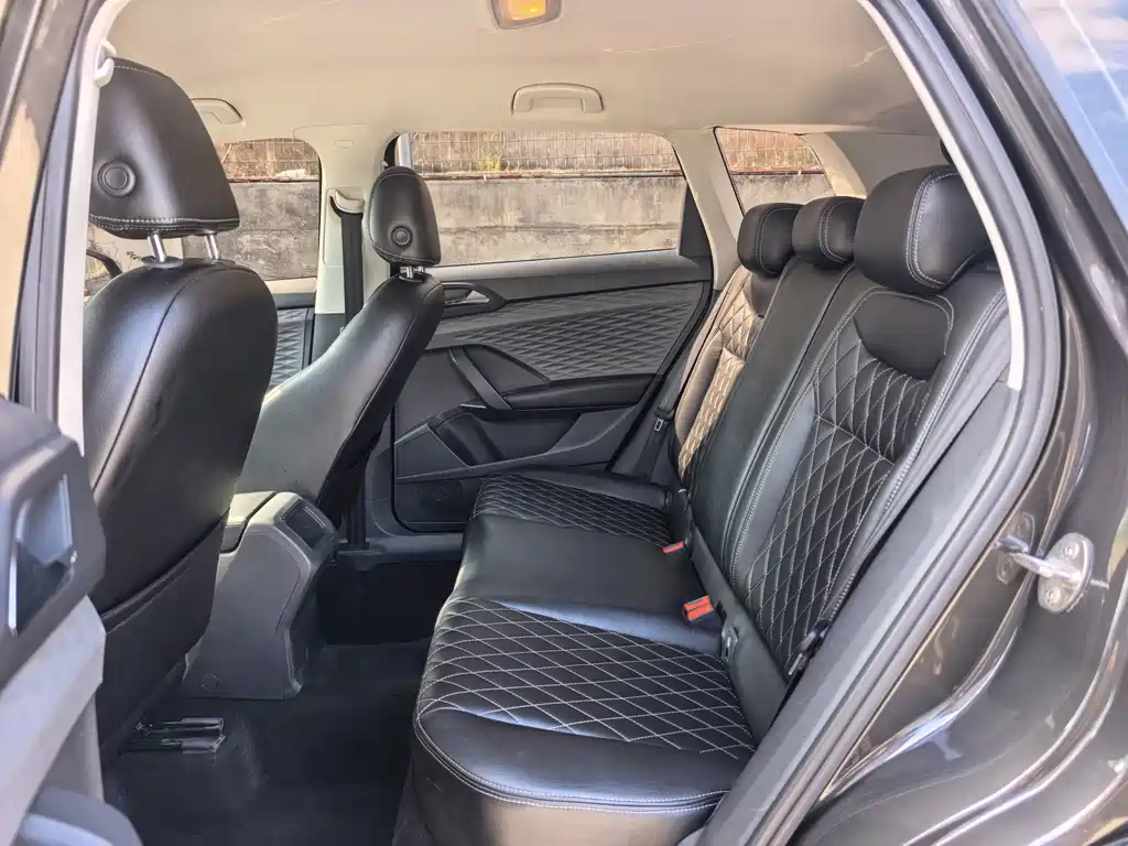 Volkswagen Tharu — миниатюра 10