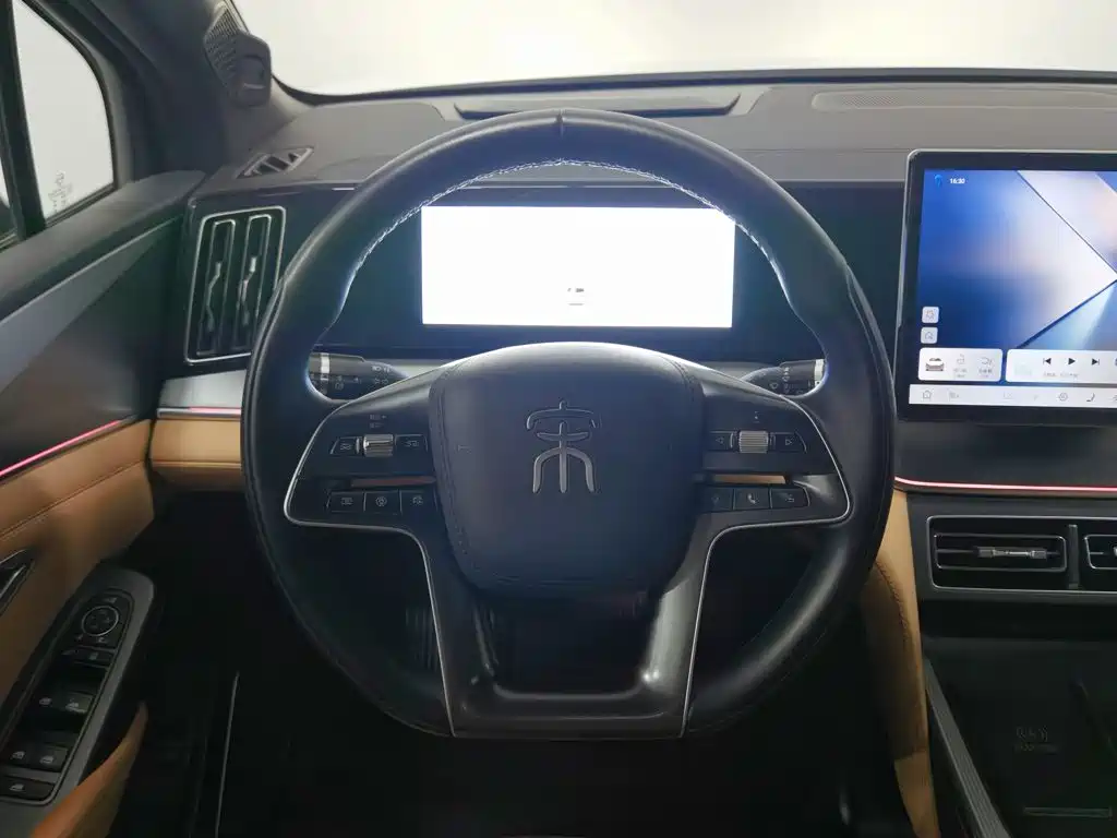 BYD L DM-i — миниатюра 11