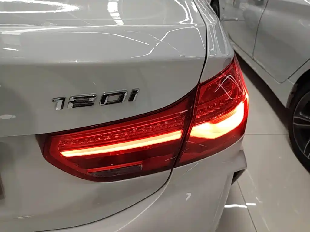 BMW 1 Series — миниатюра 8