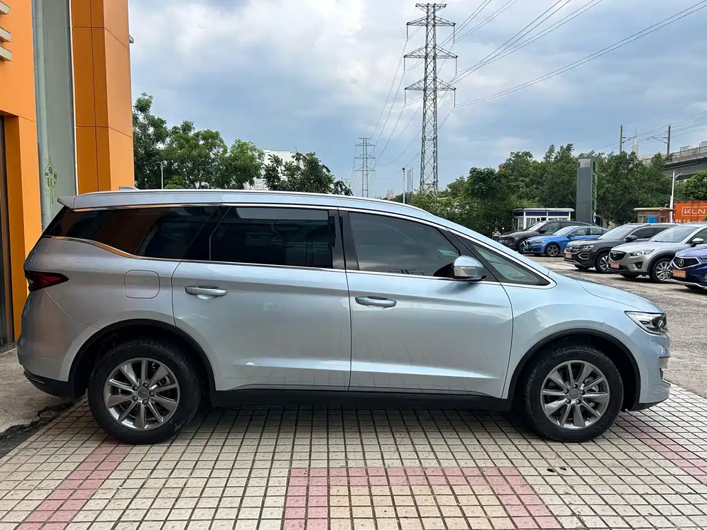 Geely Jia Ji — миниатюра 8