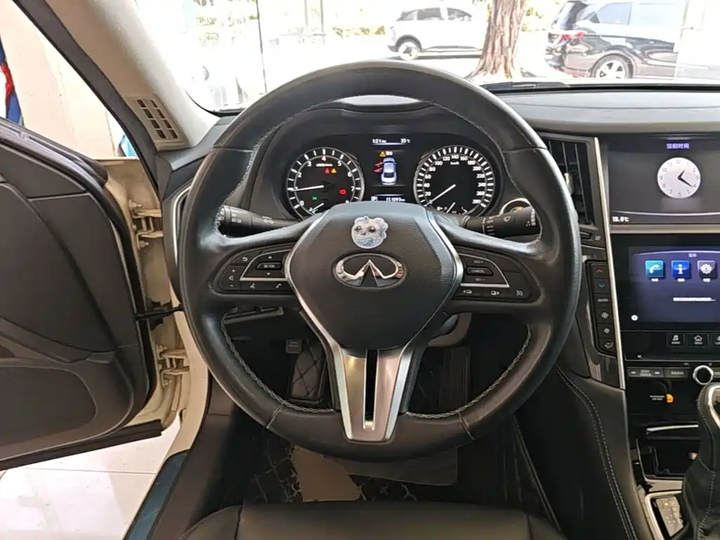 Infiniti Q50L — миниатюра 11