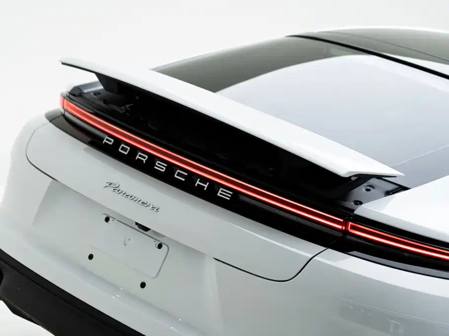 Porsche Panamera — миниатюра 7