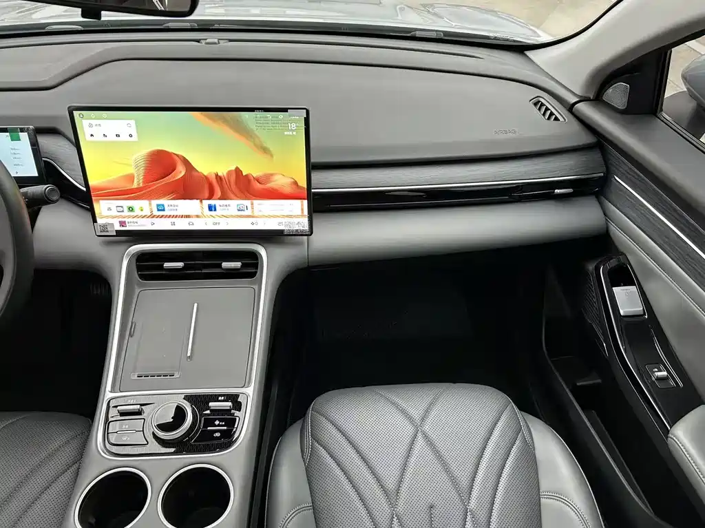 GEELY GALAXY GALAXY L6