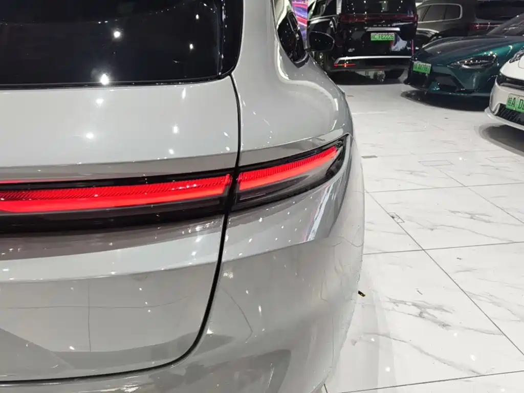 NIO ET5T — миниатюра 8
