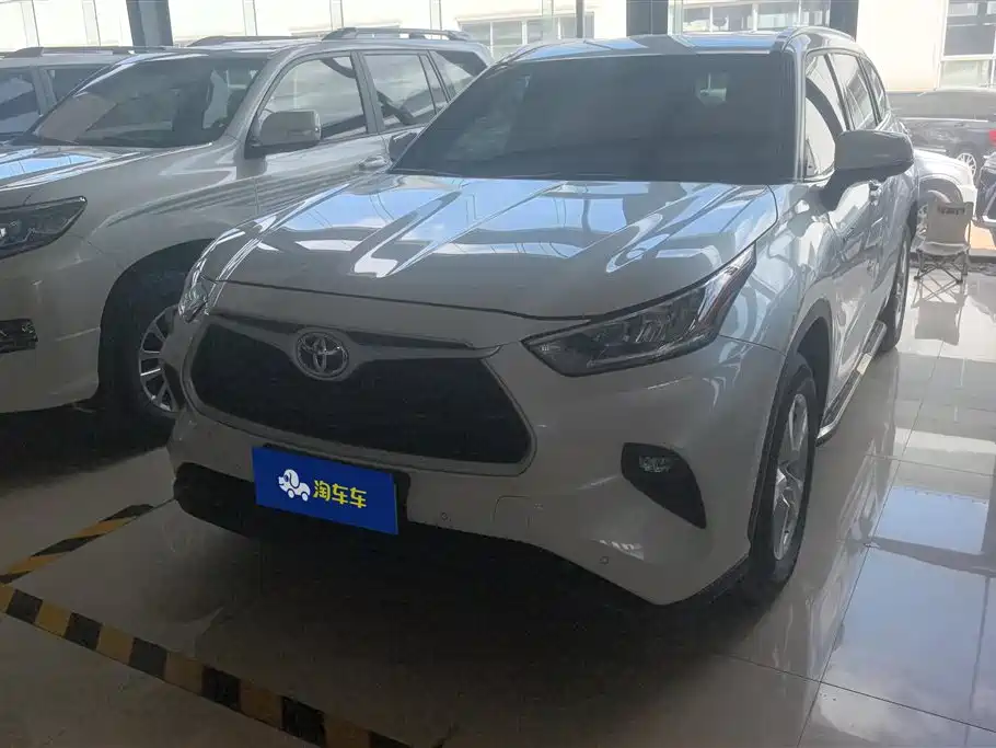 Toyota Highlander 2024