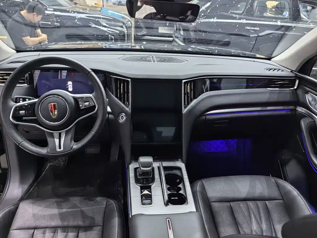 Hongqi Hongqi HS7 PHEV — миниатюра 6