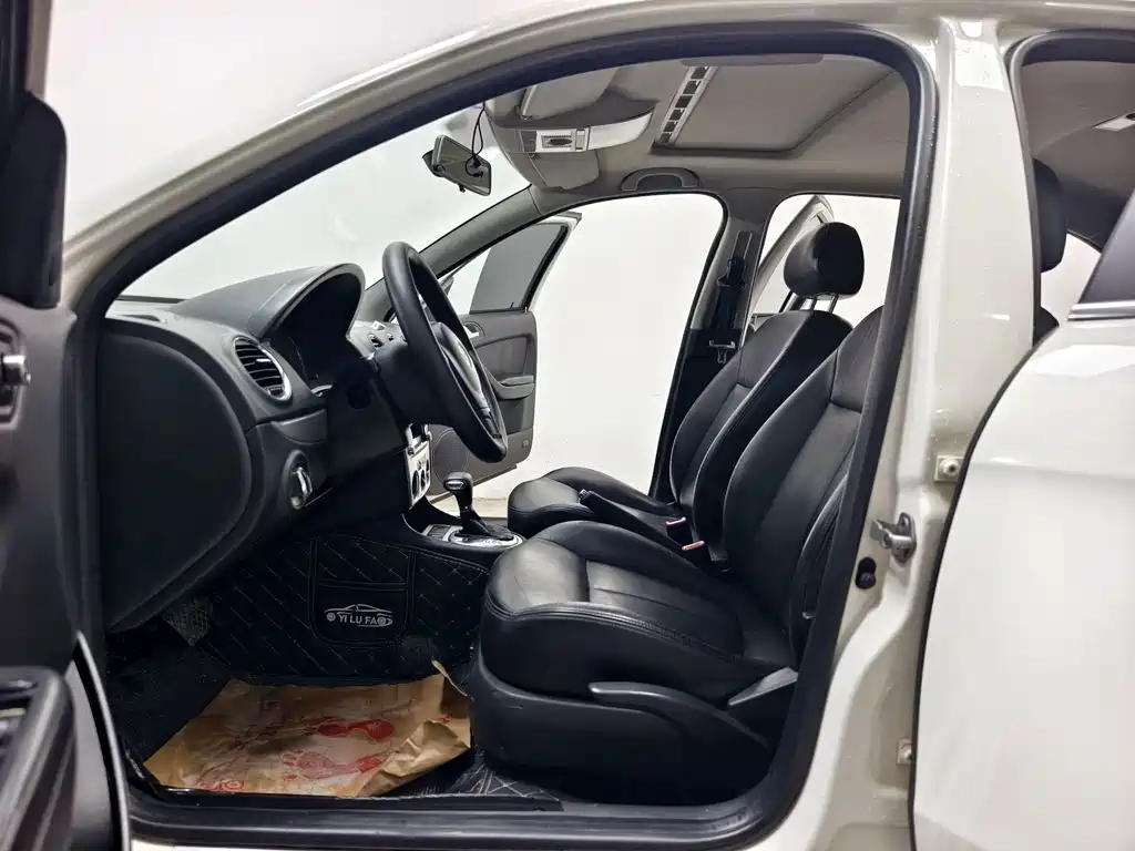 Volkswagen Lavida — миниатюра 11