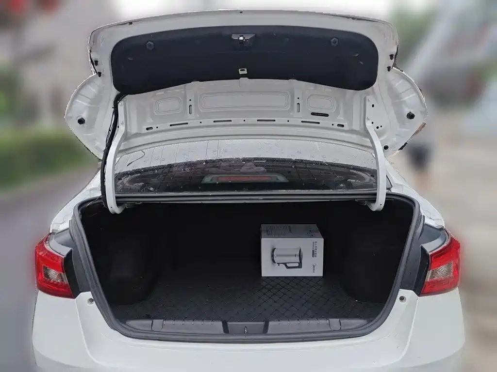 Chery Arrizo 5 — миниатюра 10