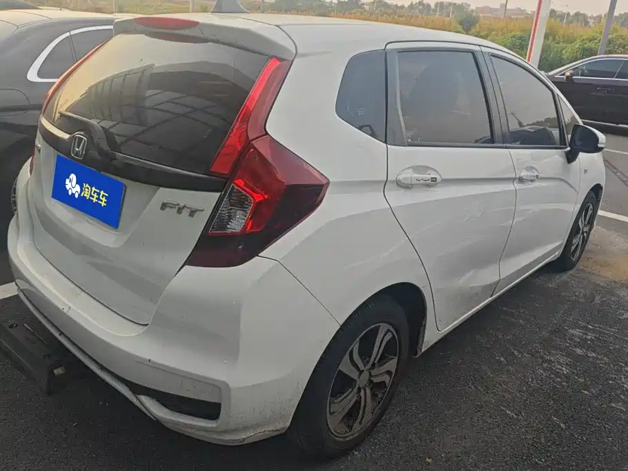Honda Fit — миниатюра 3