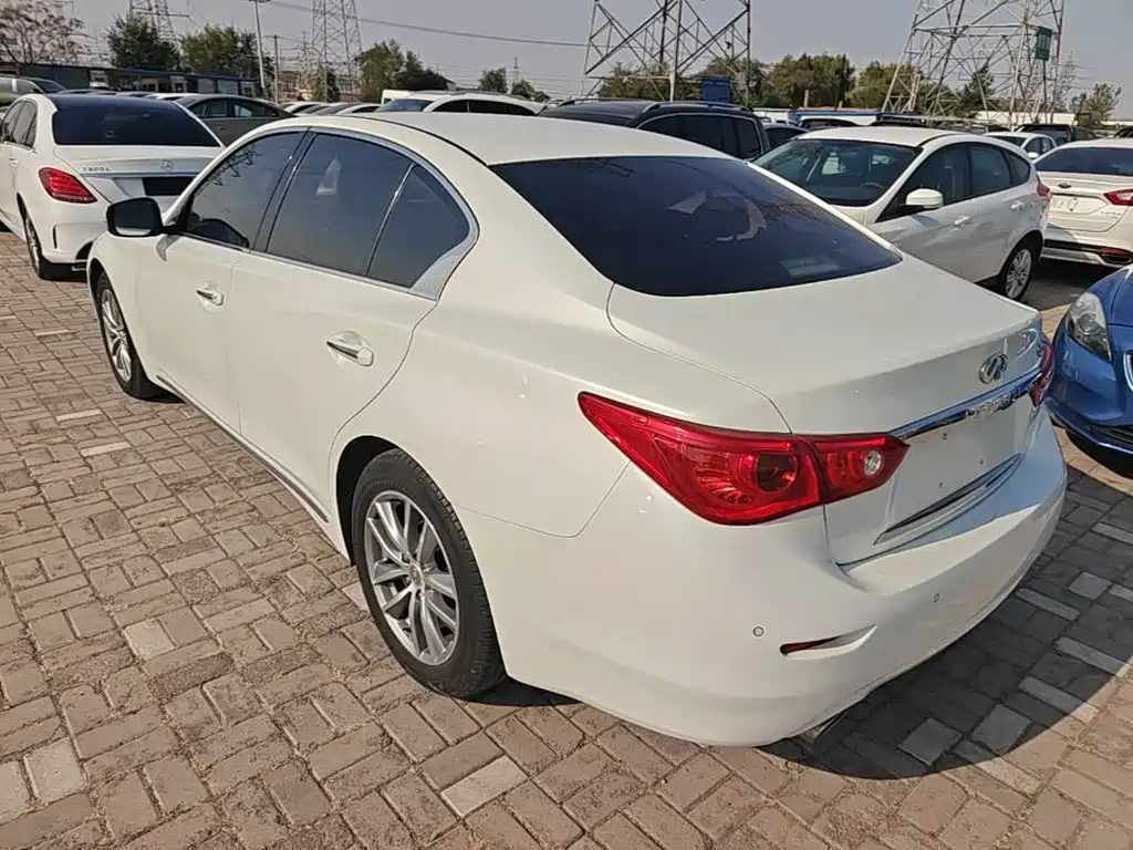 Infiniti Q50L — миниатюра 5