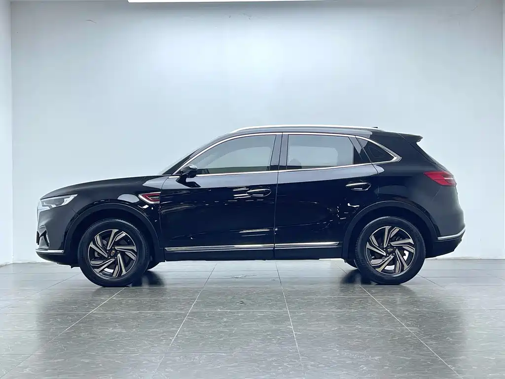 Hongqi HS5 2022 2.0T